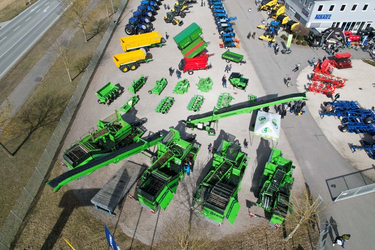 Drohnenfoto Agratec Salching Frühjahrsausstellung 2025
