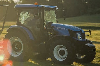 New Holland T5S Bild